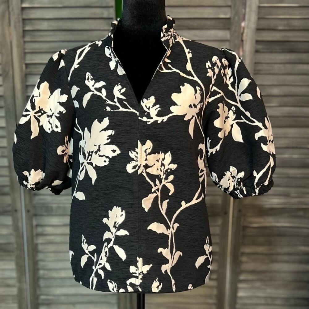 Elevated Floral Puff Sleeve Blouse Small Black Cream High Neck THML NWOT